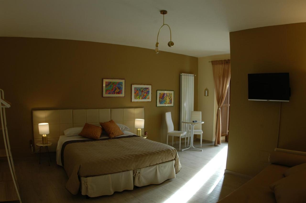 Dimora Offidius Bed & Breakfast LʼAquila Exterior foto